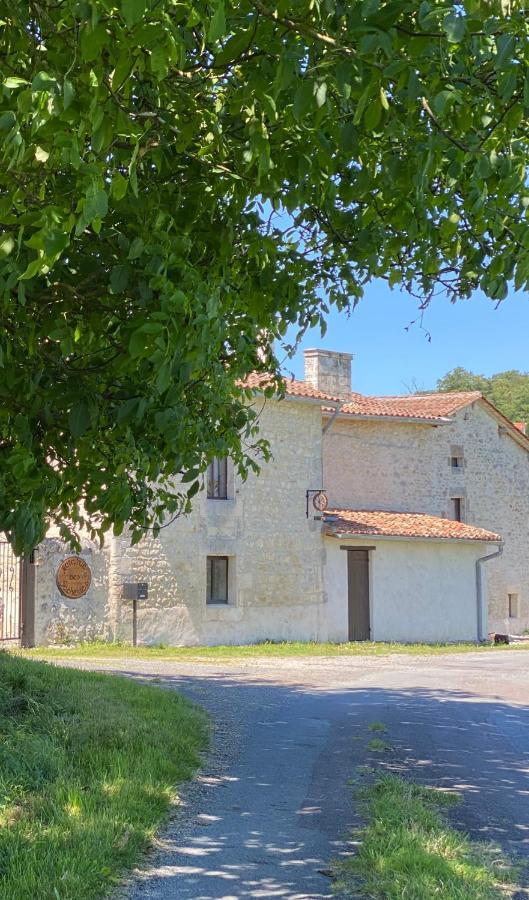 Metairie Des Gacheries Champagne-et-Fontaine Εξωτερικό φωτογραφία