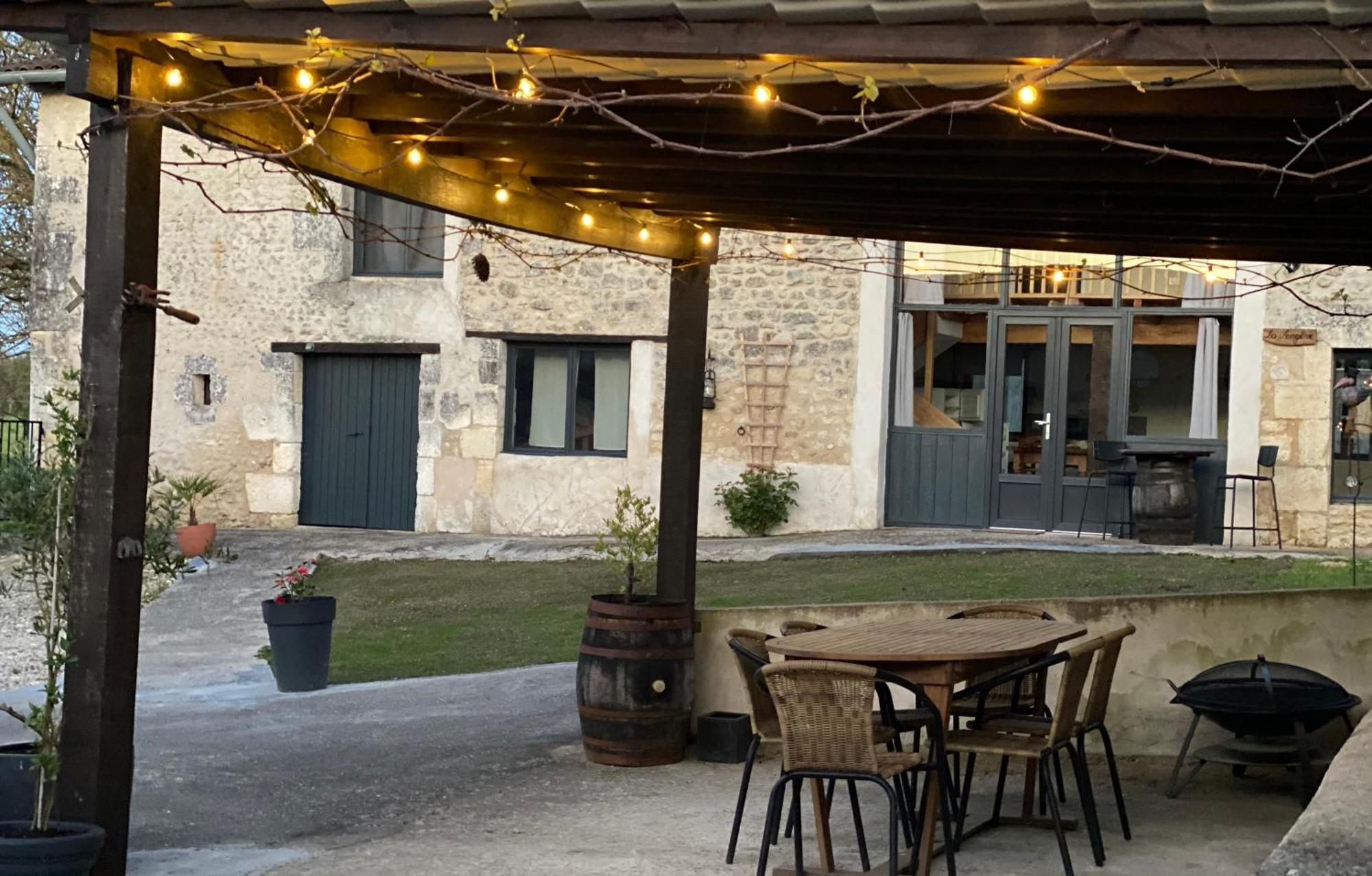 Metairie Des Gacheries Champagne-et-Fontaine Εξωτερικό φωτογραφία