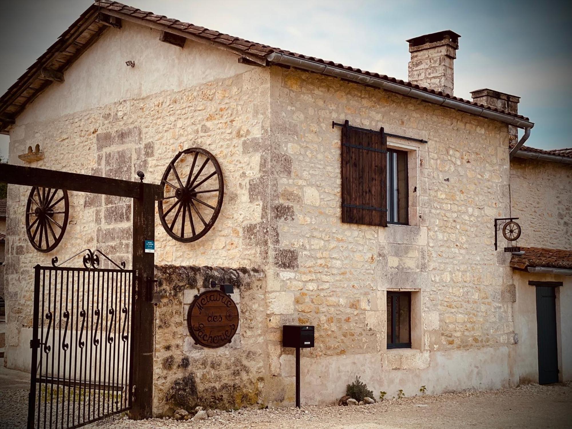 Metairie Des Gacheries Champagne-et-Fontaine Εξωτερικό φωτογραφία